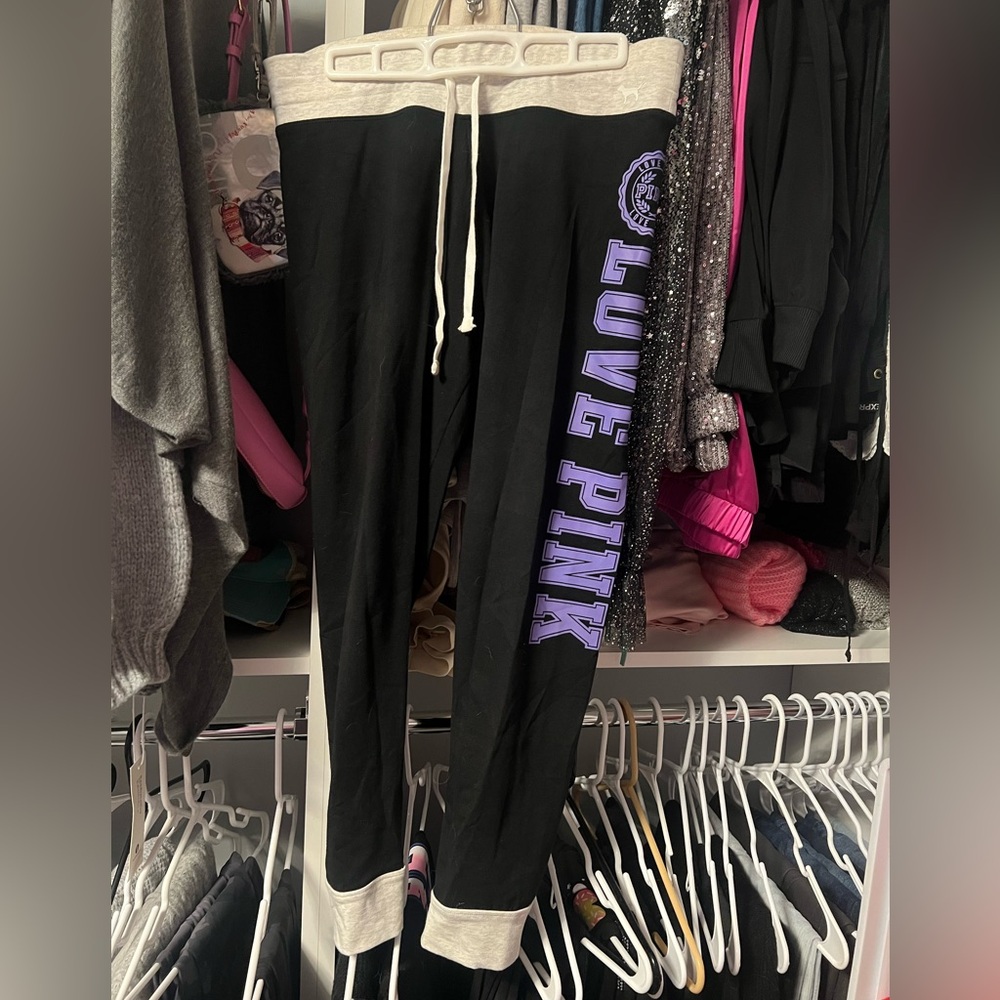 Victoria's Secret PINK capri leggings